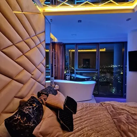 Hanza Tower Gold 슈체친